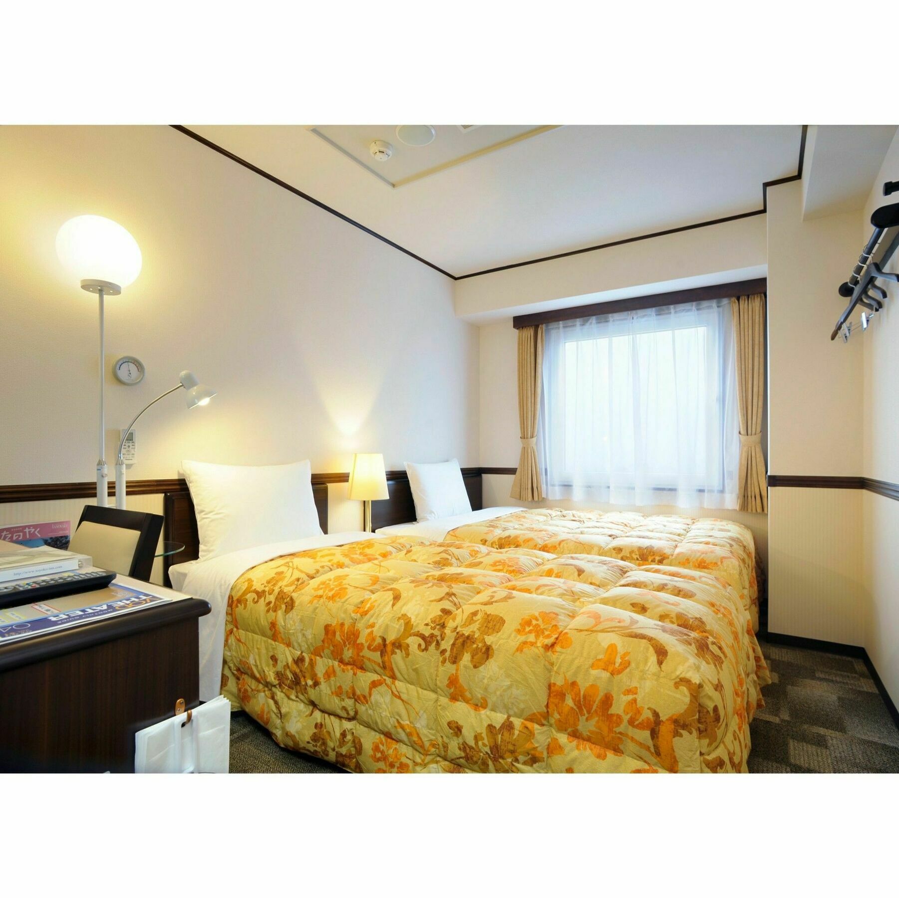 Toyoko Inn Tokyo Otemachi Buitenkant foto